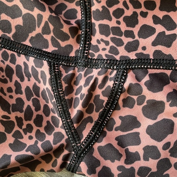 Beach Riot Bike Short Leopard - Picture 7 of 7